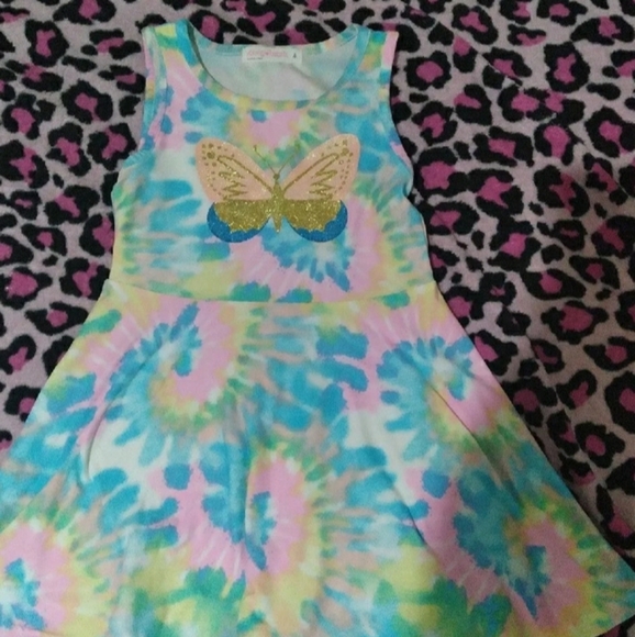 Young Hearts Other - Girls butterfly dress